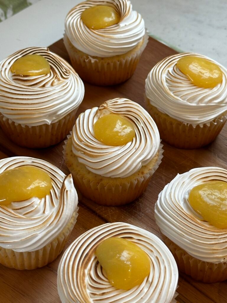 Lemon Meringue Cupcakes 🍋